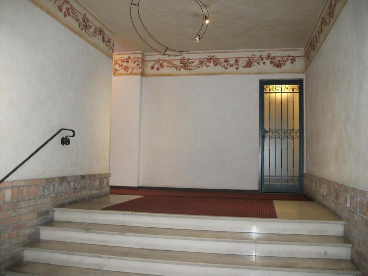 Casa Elsa Nel Palazzo Degli Artisti Apartment ปาโดวา ภายนอก รูปภาพ